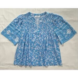 Avara Women's Top Blue and White Floral Size Small (063)